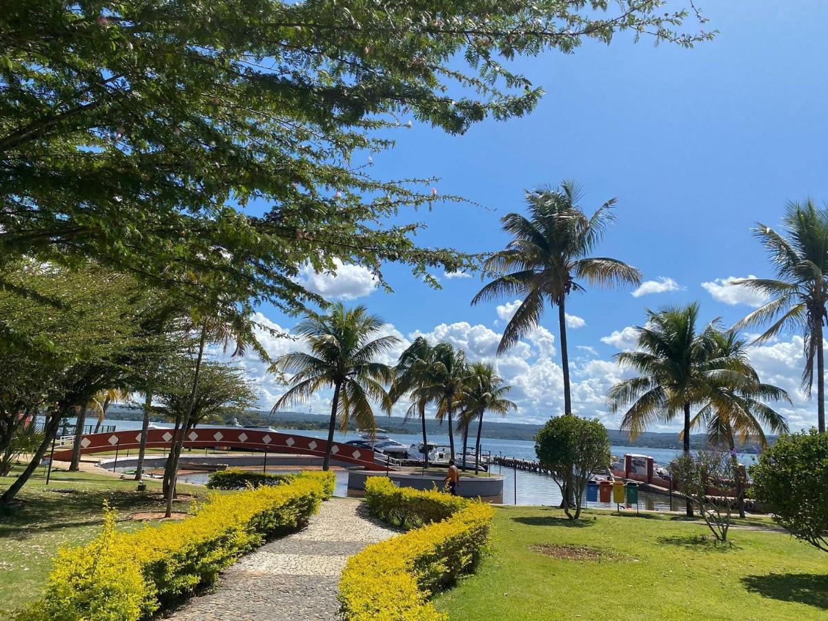 Apartamento Lindo Com Vista Lago บราซิเลีย ภายนอก รูปภาพ