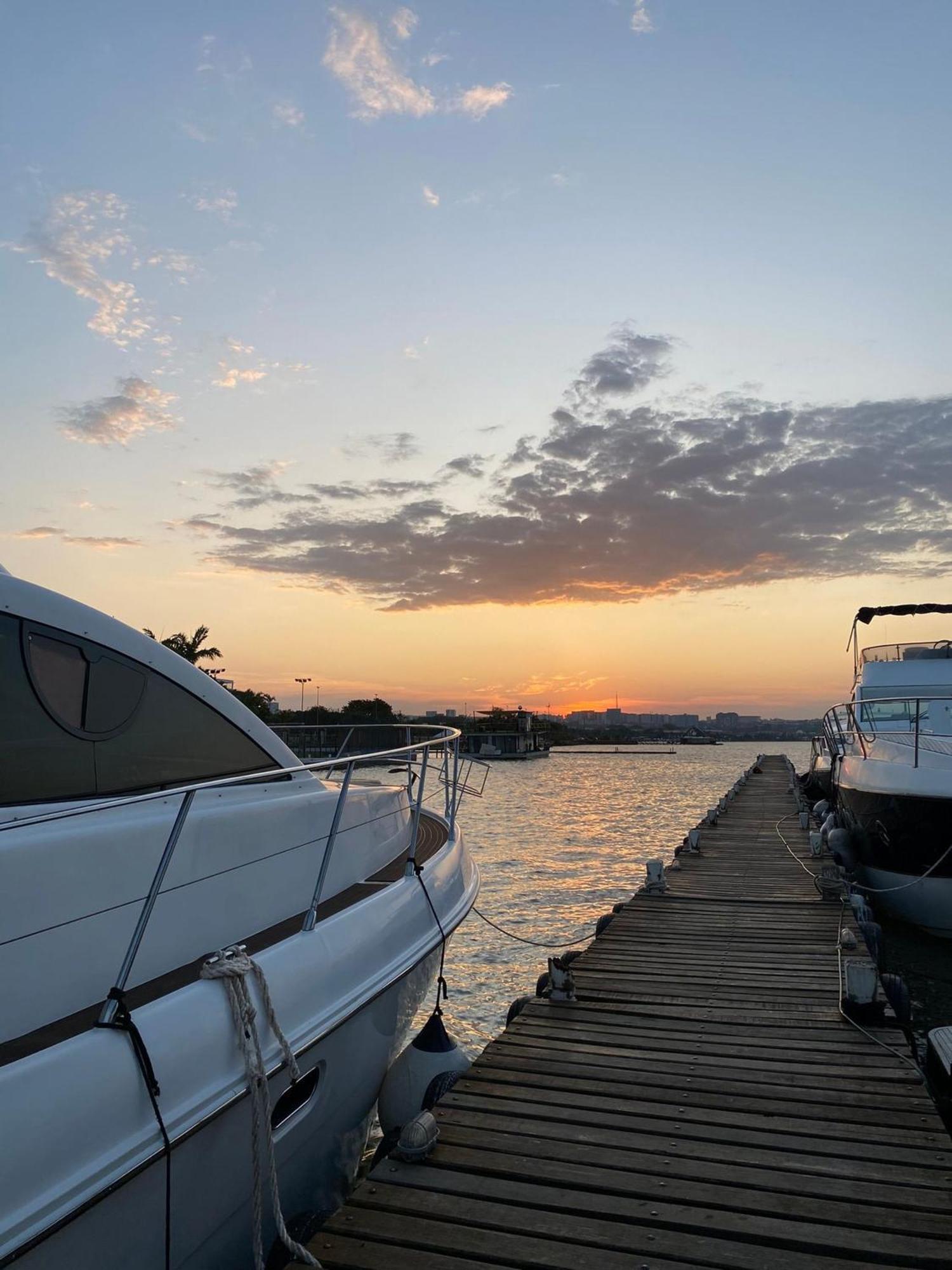 Apartamento Lindo Com Vista Lago บราซิเลีย ภายนอก รูปภาพ